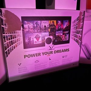 Xbox Series S w/ 1TB Storage Expansion